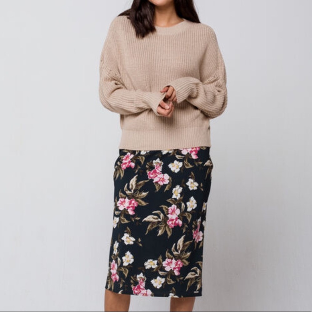 NWT Volcom I'm A Leo Midi Skirt